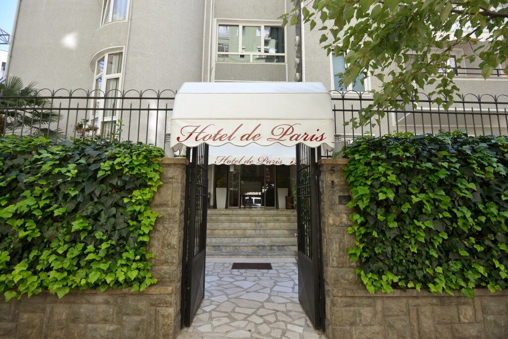 Hotel De Paris Тирана Екстер'єр фото